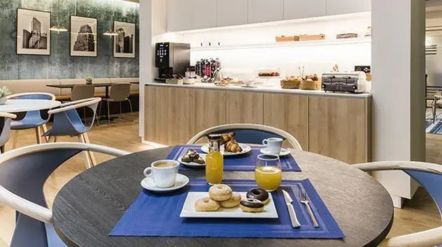 Premium VIP Lounge