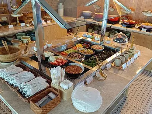 The Coral Finest Business Class Lounge (Cocoon)