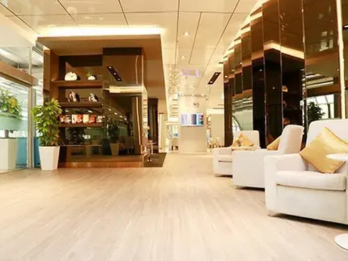 Miracle Business Class Lounge