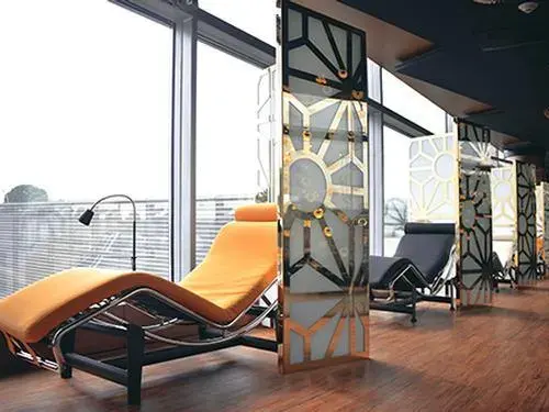 El Dorado Lounge (International Departures)