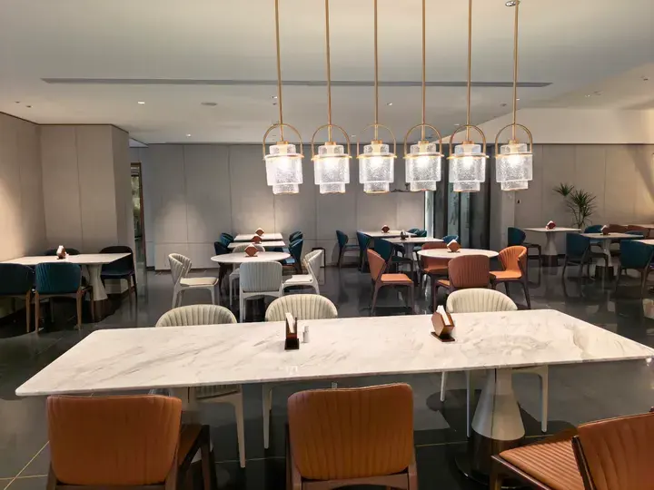 Lounge L34