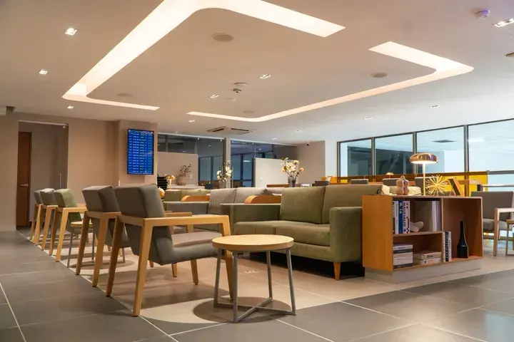Celeste Lounge