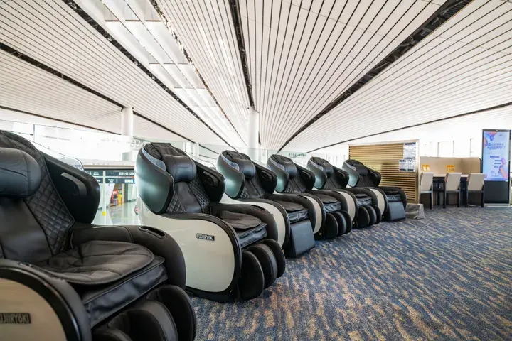 The Lounge