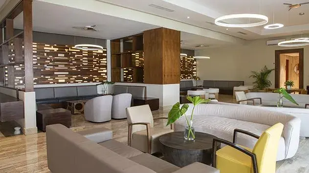 VIP Lounge (Departures)