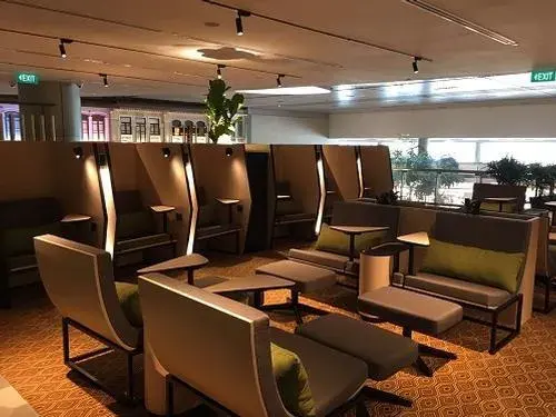 Blossom Lounge