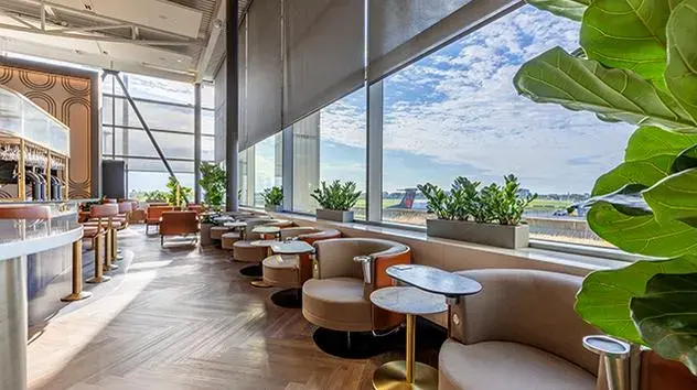 Aspire Domestic Lounge - YUL